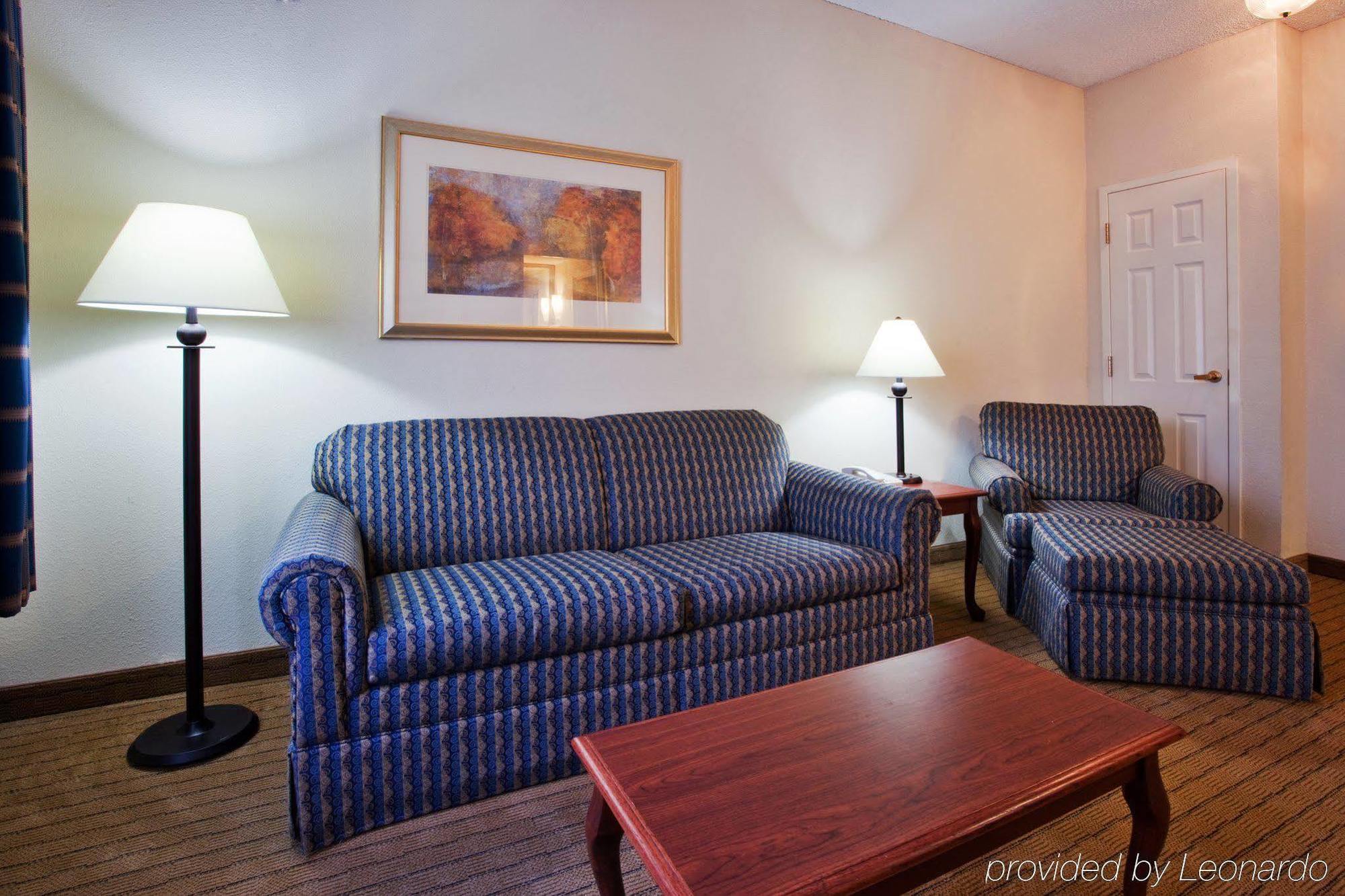 Holiday Inn Hotel&Suites Peachtree City Zimmer foto